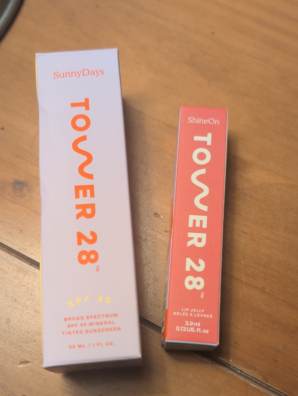NIB Tower 28 Hydrating Lip Balm Gloss & Tinted sunscreen SPF 30